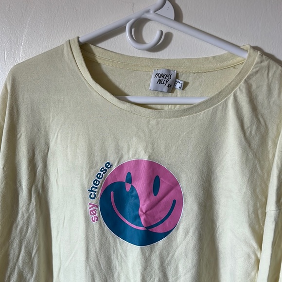 Princess Polly “Say Cheese” Graphic Tee - Picture 3 of 4